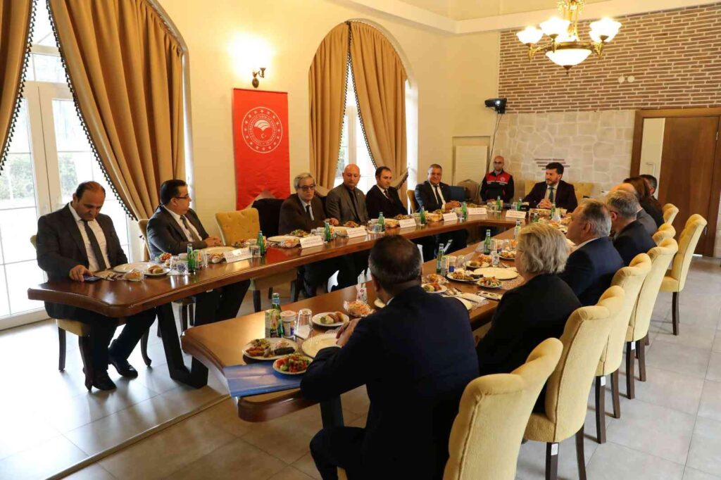 İl Müdürü Gümüş: ”2022De Çi̇ftçi̇mi̇ze 756 Mi̇lyon Tl Destek Verdi̇k”