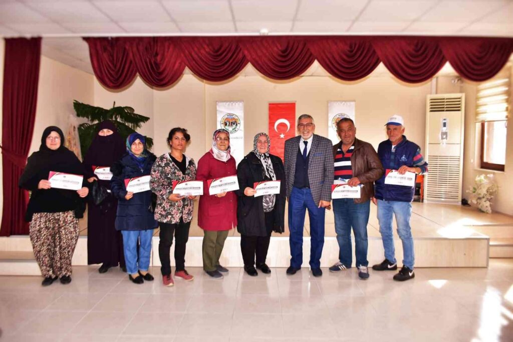 İnönü Beledi̇yesi̇nden Manda Yoğurdu Ve Kaymağı Üreti̇mi̇ne Destek