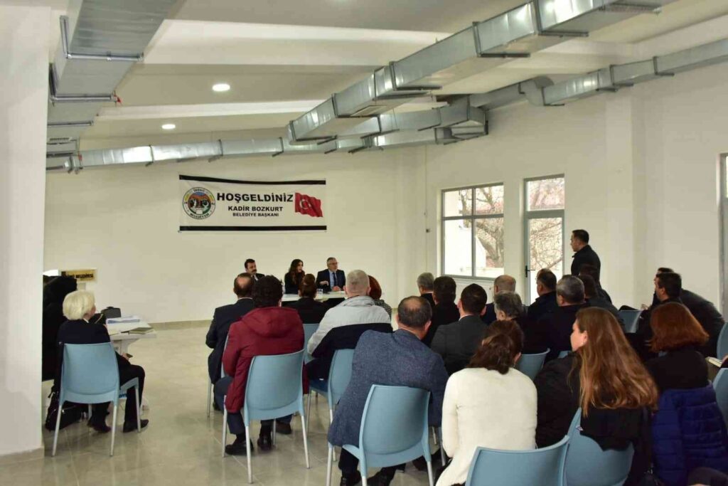 İnönüde Muhtarların İhti̇yaç Ve Talepleri̇ Di̇nlendi̇