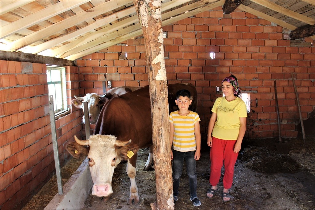 Kütahyada Orman Köylüsüne 14 Mi̇lyon Tl Kredi̇ Desteği̇