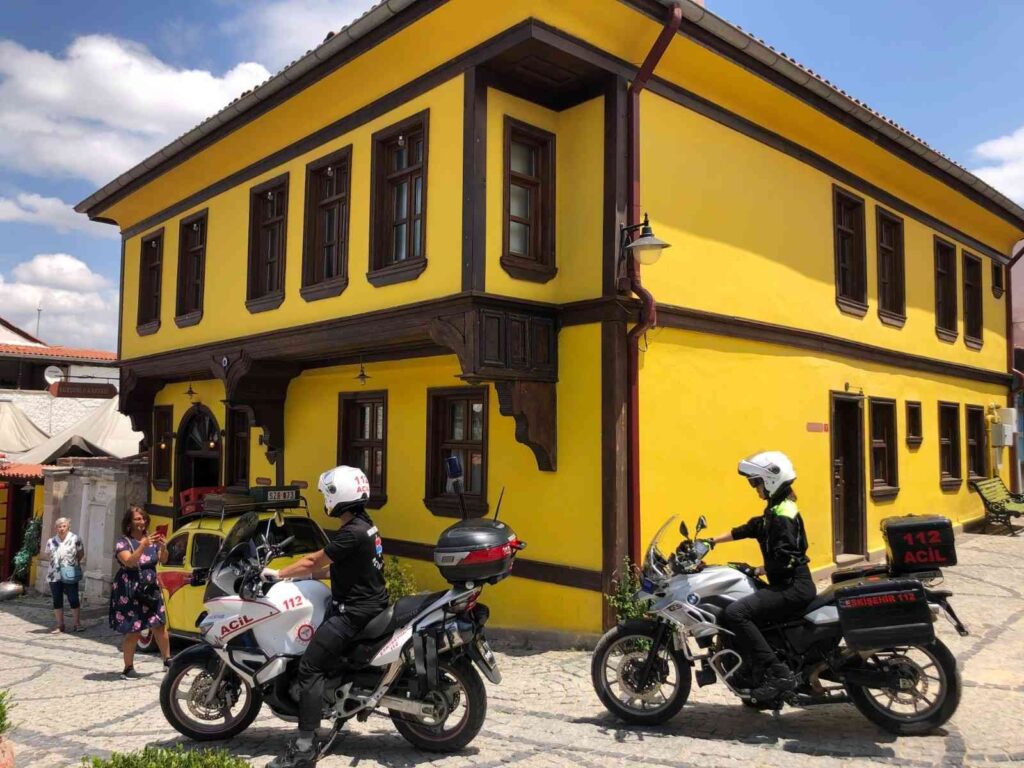 Motosi̇kletli̇ Ambulans Eki̇bi̇ Sezonda Bi̇n 195 Vakaya Baktı