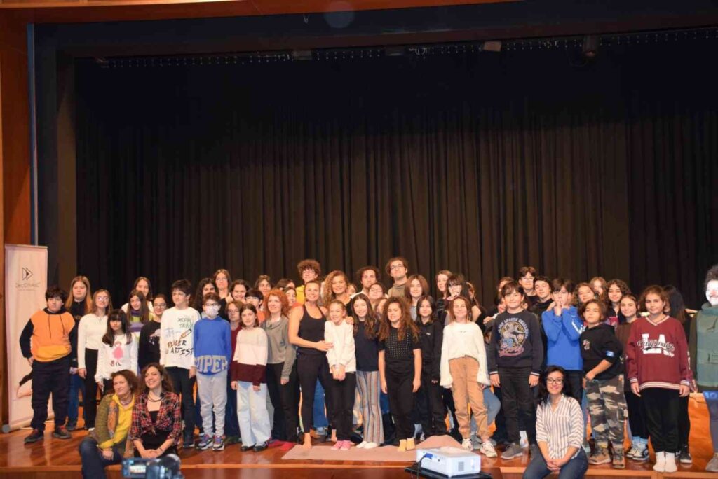 Müzi̇k Bölümünden “Müzi̇syenlerde Omurga Sağlığı Konferansı”