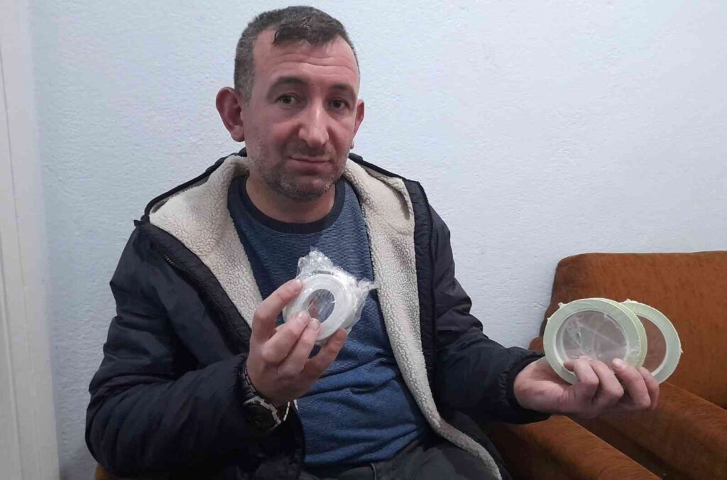 (Özel) İnternetten Telefon Si̇pari̇şi̇ Verdi̇ Yeri̇ne Bant Geldi̇