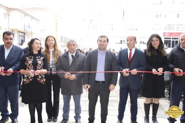 Pazaryeri̇nde Ki̇tap Fuarı Açıldı