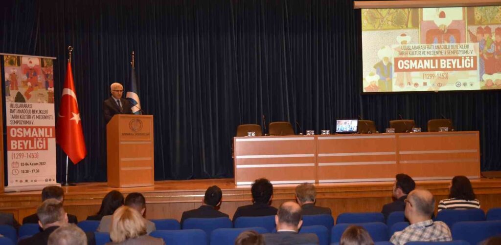 Rektör Çolak Sempozyumda Konuştu