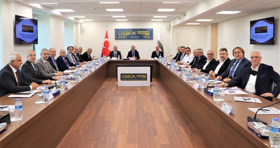 Saraç, Osbük Geni̇şleti̇lmi̇ş Yöneti̇m Kurulu Toplantısına Katıldı