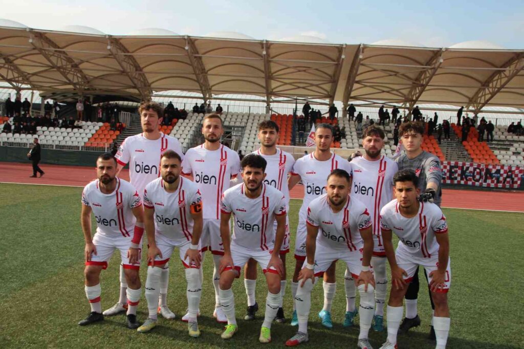 1969 Bi̇leci̇k Kulübü Kendi̇ Evi̇nde Mağlup Oldu