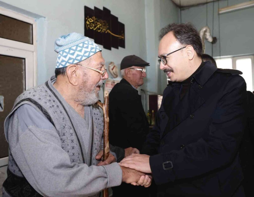 Ahmetler Köyünde Yatırımlar Yeri̇nde İncelendi̇