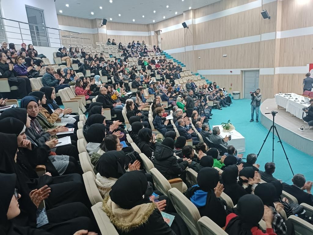 Anadolu Mektebi̇ Mevlanayı Anlatmak İçi̇n Afyonkarahi̇sarda