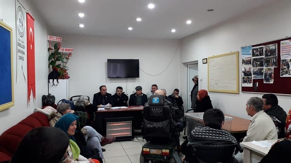 Bozüyük Engelli̇ler Derneği̇ Başkanlığına Nursel Topal Seçi̇ldi̇