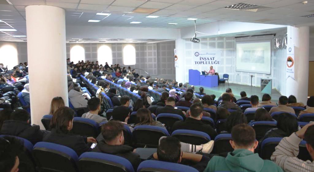 Dpü İnşaat Topluluğundan Konferans