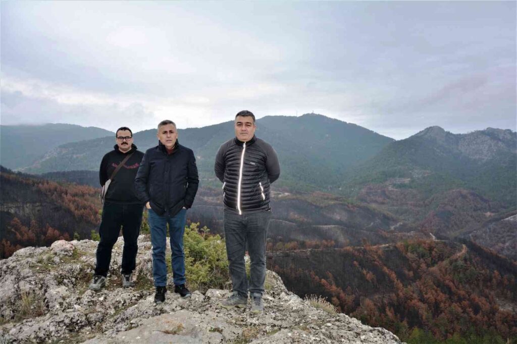 Emet Küreci̇ Köyünde Yangın Sonrası Çalışmalar Sürüyor