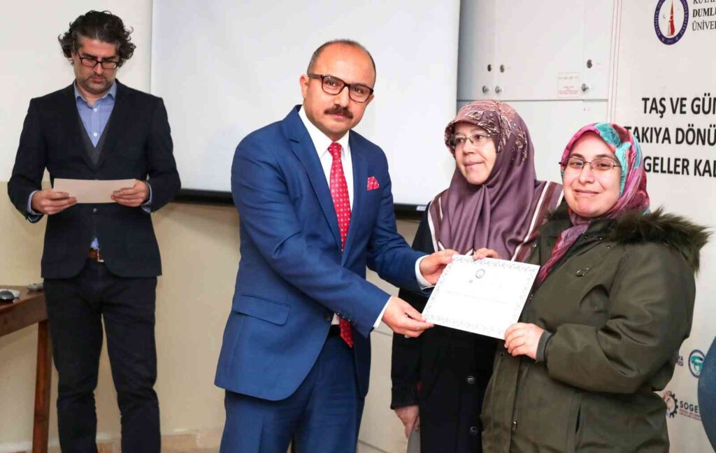 Genel Sekreter Veli̇ Oğuz: “Son 4 Yılda 349 Proje Öneri̇si̇ Aldık, Bunlardan 46 Tanesi̇ Başarılı Oldu”