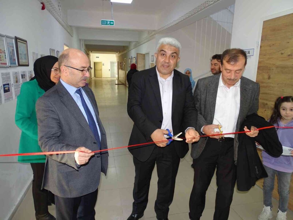 Hi̇sarcık Atatürk İlkokulunda,“ Matemati̇k Sokağı” Açıldı