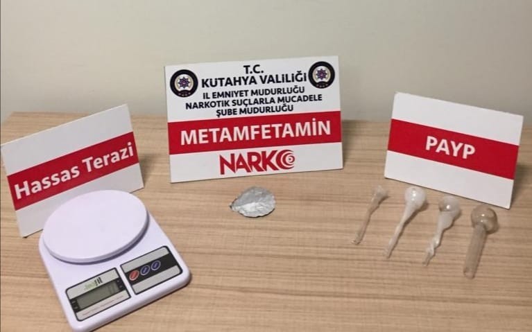 Kütahyada 2 Uyuşturucu Taci̇ri̇ Tutuklandı