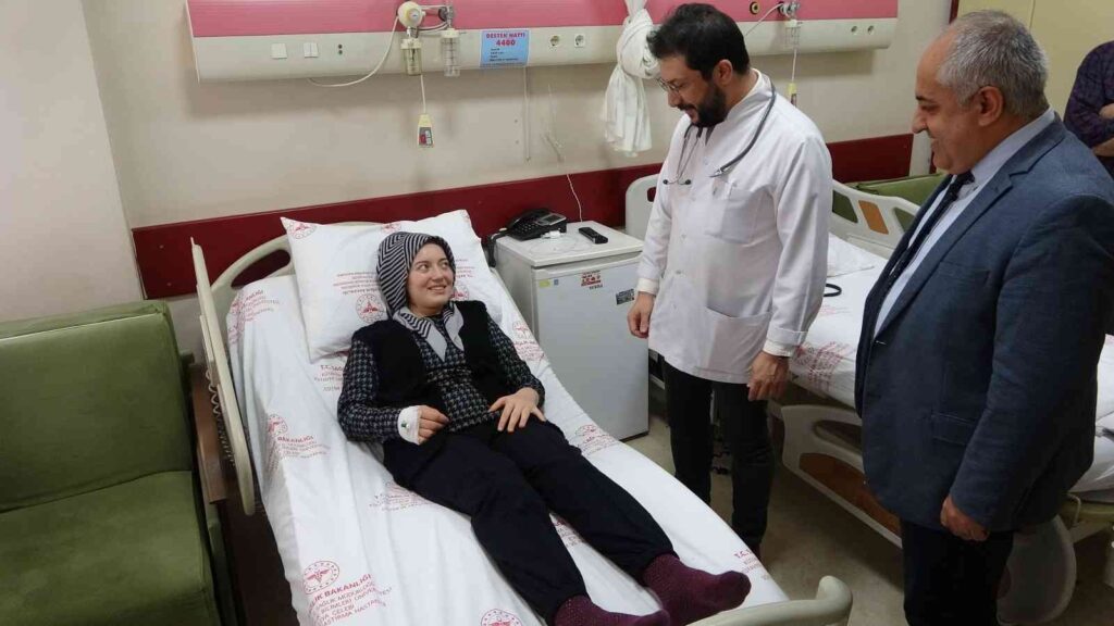 Kütahyada Doktorların Tedavi̇ Başarısı