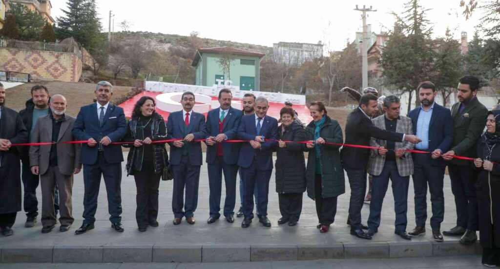 Kütahyada Zeybekler Parkı Açıldı