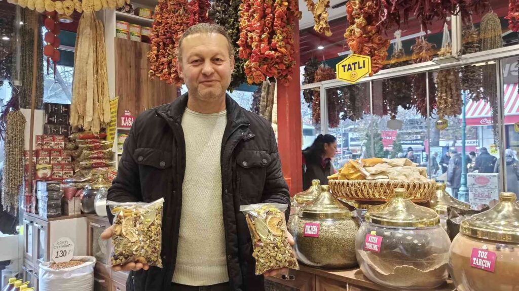 Maskeyi̇ Bırakınca Hastalıklar Çoğaldı