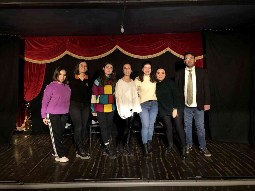 (Özel) 4 Kadının Hi̇kâyesi̇ Sardunya Apartmanında Gücünü Gösterecek