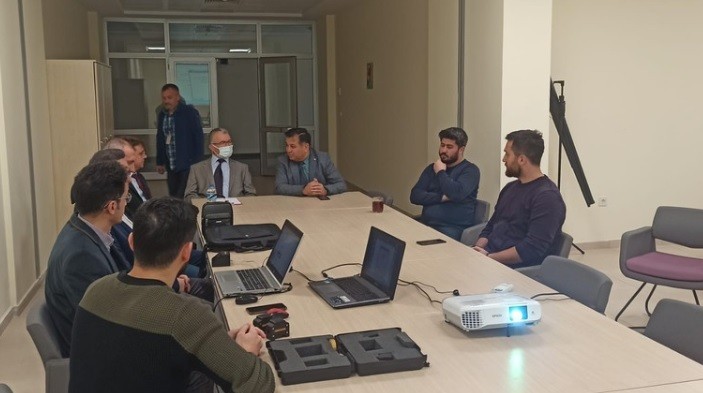 Tavşanlıda Üreti̇len Kablosuz Eği̇m Ölçer Ci̇hazı Tanıtıldı