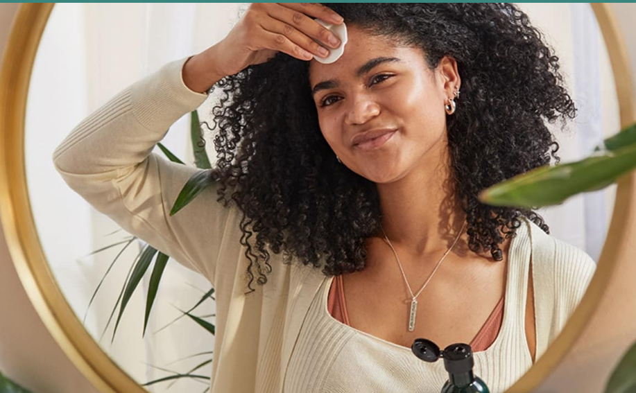 <strong>Yüz için Nemlendirici Krem Nasıl Kullanılır?</strong>