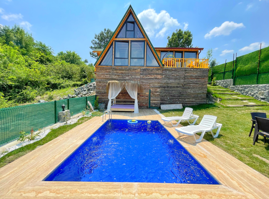 <strong>Sapanca Günlük Kiralık Bungalov Evleri ile Unutulmaz Tatil Deneyimi</strong>