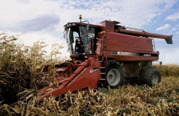 Traktörler ve Biçer Döverler ile Kolay Tarım