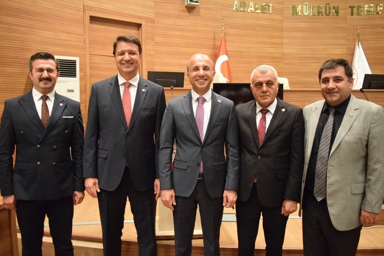 Mahmut Arıkan mazbatasını aldı – İGF HABER