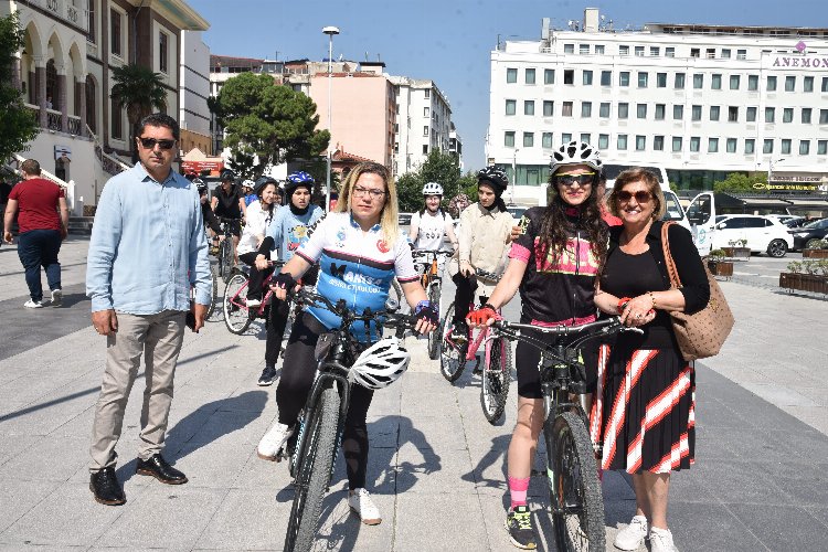 Manisa’da pedallar ‘çevre’ye çevrildi