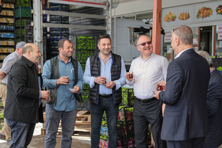 Sivas’ta Hal esnafından Başkan Bilgin’e teşekkür