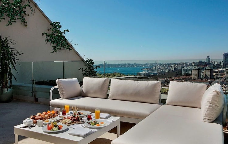 D-Loft Estetik ve Fonksiyonelliği Birleştiren Mobilya Sanatı