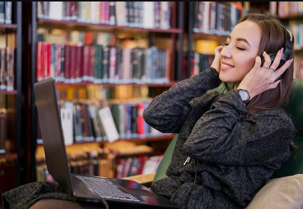 FakültEynk Ankara’da Öğrencilere Modern Kütüphane Deneyimi