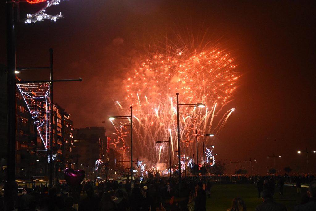 Yılbaşı Gecesi İçin Mükemmel Plan: Konserler, Gösteriler ve Partiler