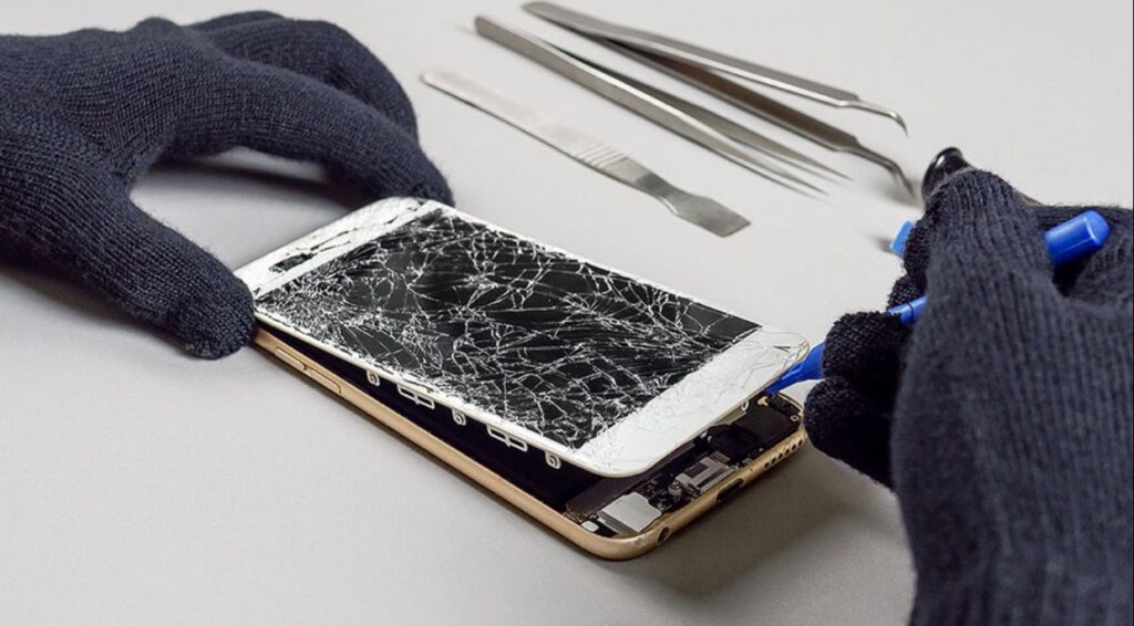 iPhone Ekran Değişiminin Teknik Süreci Nasıl İşler?