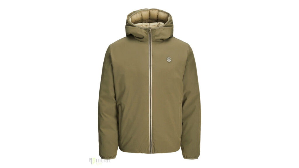 Jack Jones Mont İle Kışın Sıcak Kalmanın Yolları