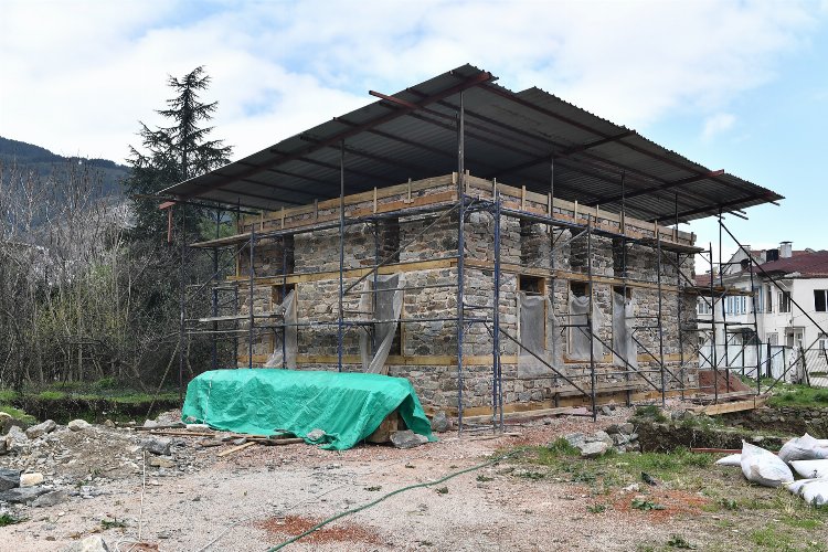 Bursa Hisar’da tarihi mescid gün yüzüne çıkıyor