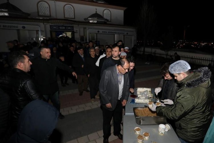 Bursa İnegöl’de helva geleneğine devam