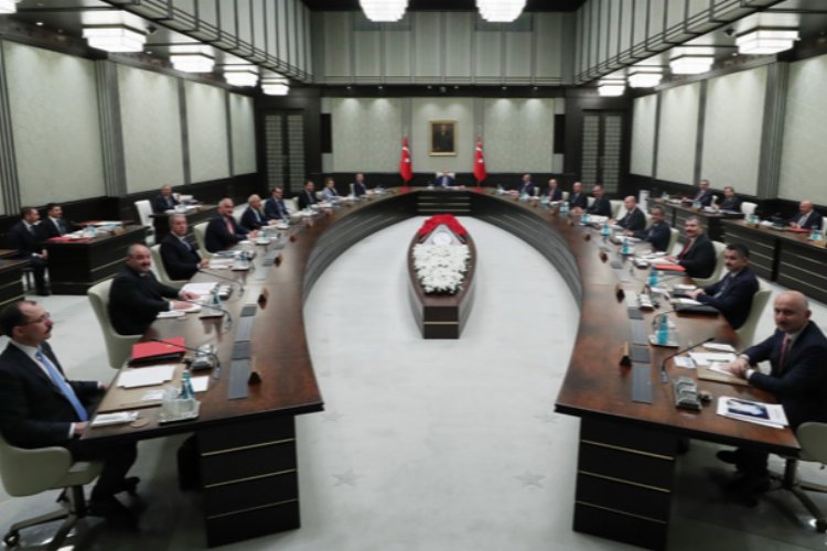 Kabine toplanıyor… Ana gündem deprem ve seçim!