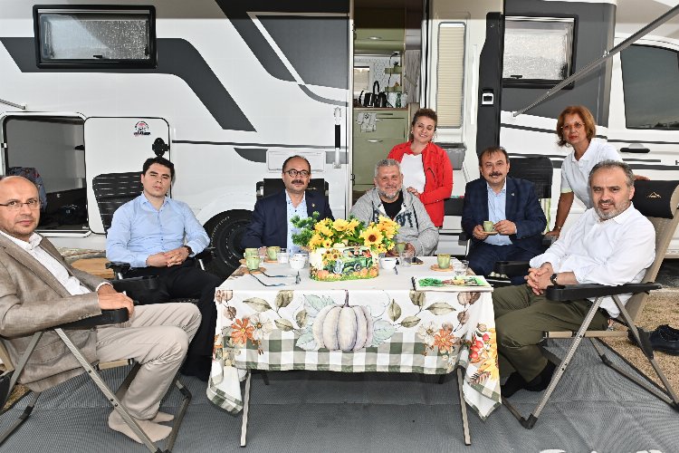 Bursa’da kamp ve karavan tutkunları Harmancık’ta buluştu