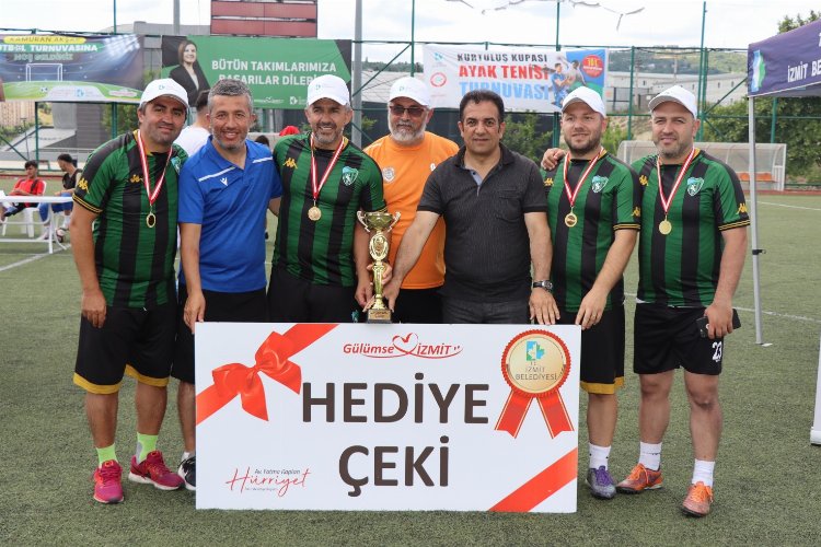 Kocaeli İzmit’te ayak tenisi heyecanı