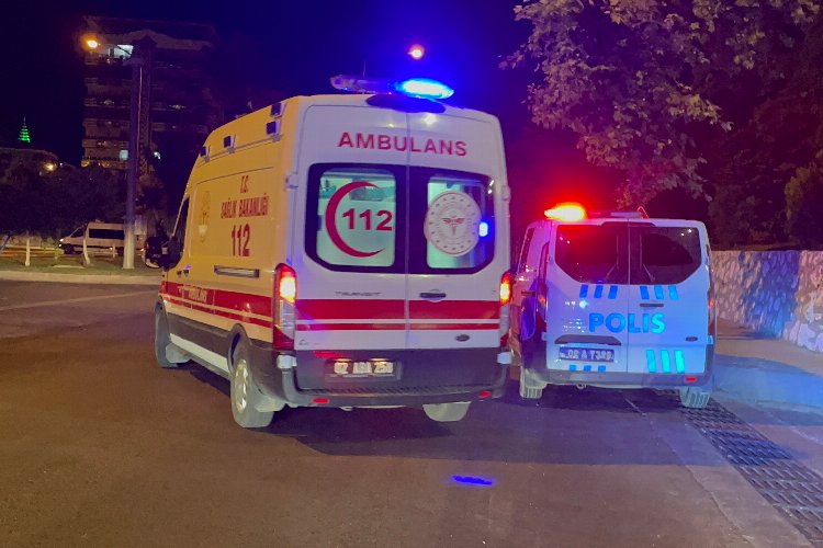 Adıyaman’da motorsiklet yayaya çarptı: 2 yaralı