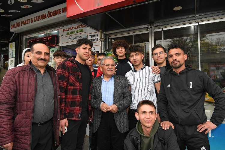 Kayseri Düvenönü esnafı Büyükkılıç’ı ağırladı