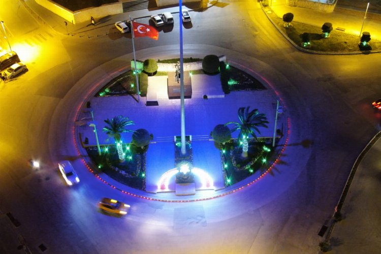 Hatay’ın ışıkları mavi kırmızı