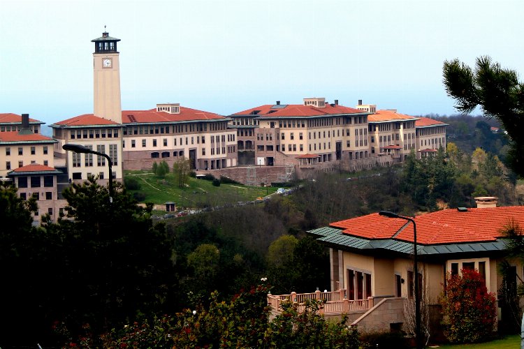 TÜBİTAK’ın ‘Ulusal Lider Araştırmacıları’ndan 9’u Koç’tan çıktı