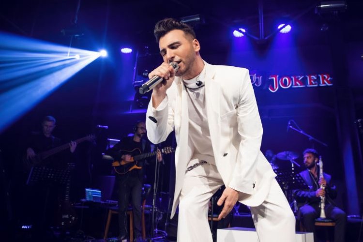 Emre Kaya’dan ‘Usta’ şarkılar