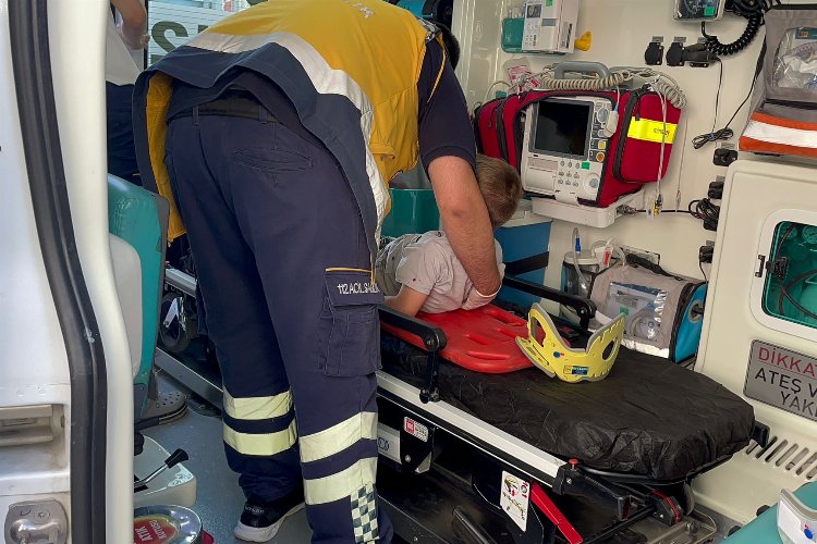 Adıyaman’da aracın çarptığı 2 çocuk yaralandı