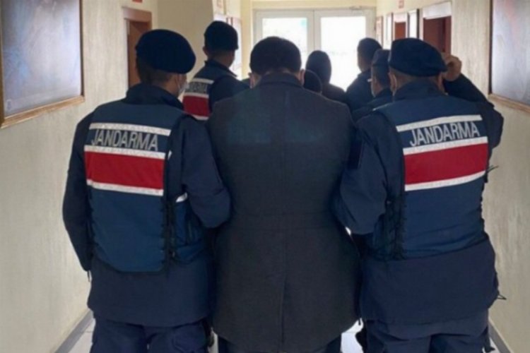 JASAT çalınan aracı Kayseri’de buldu, sahibine teslim etti