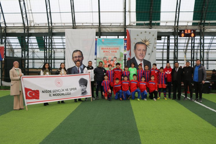 Futbol turnuvası başladı, final maçı TBMM’de