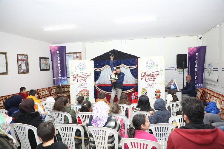 Kayseri Talas’ta çocuklara ‘kukla’ ile Ramazan eğlencesi