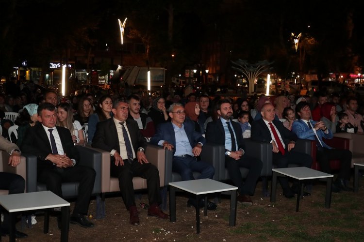 Kütahya Belediyesi’nden Yeşilçam gecesi